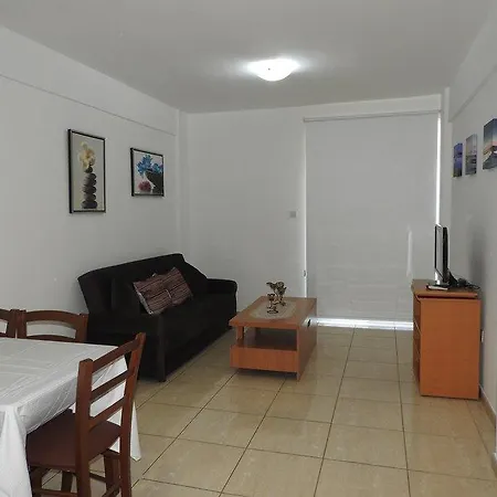 Διαμέρισμα One Bedroom Aptm *