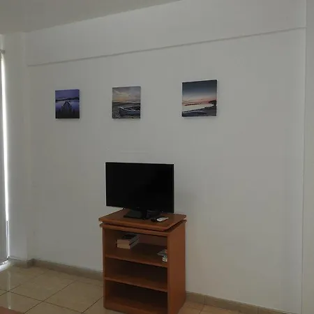 Διαμέρισμα One Bedroom Aptm *