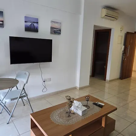 One Bedroom Aptm Lárnaka