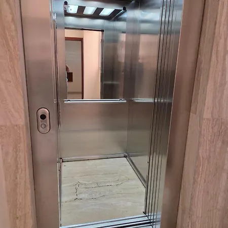 One Bedroom Aptm