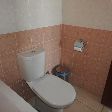 One Bedroom Aptm Апартаменты