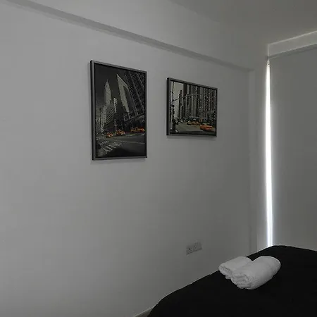 Апартаменты One Bedroom Aptm